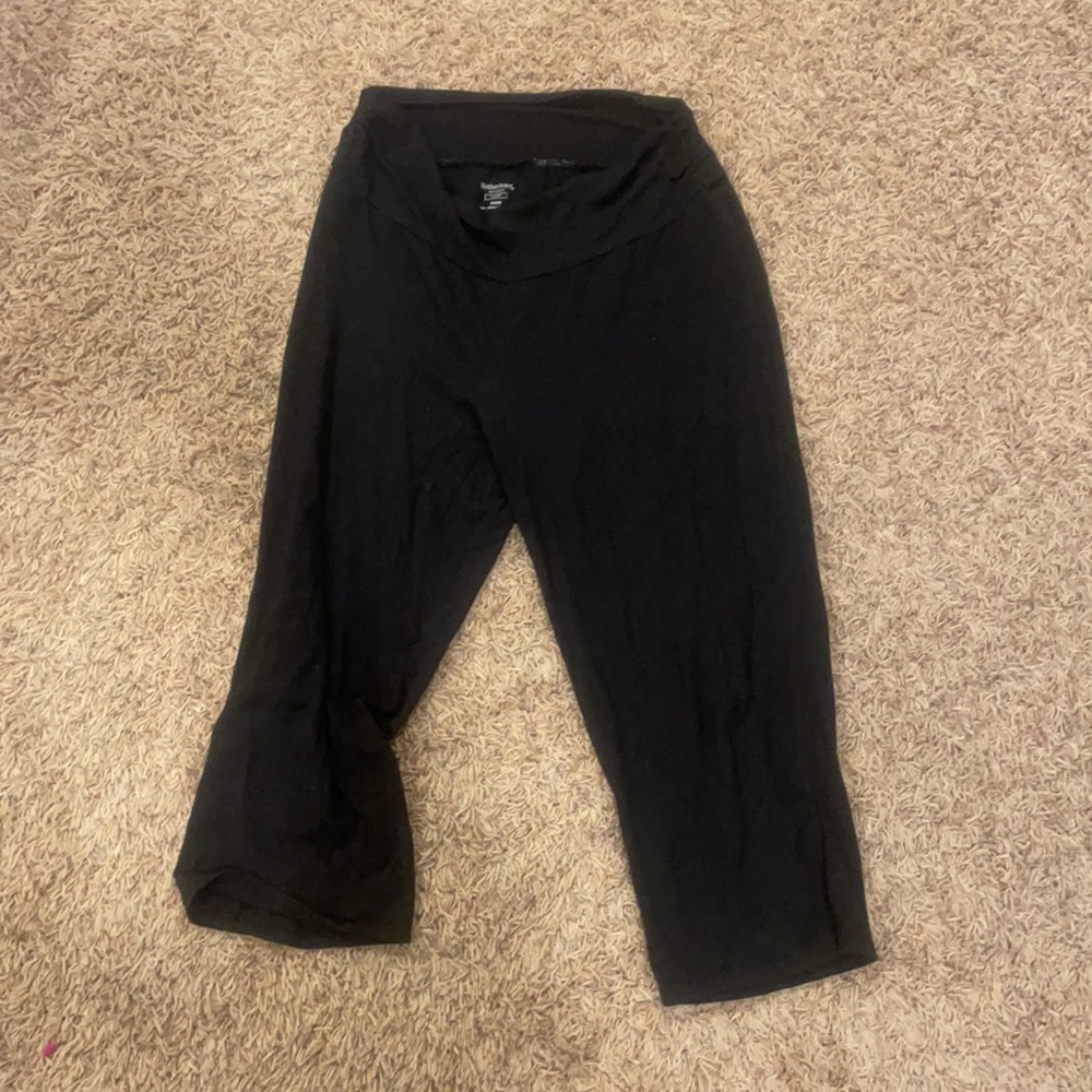 Motherhood maternity sleep capris
